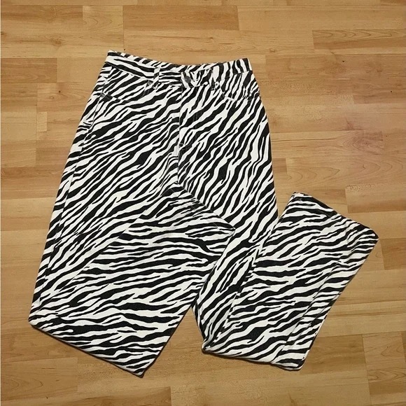 Pants - Zebra Print Jeans Size Small